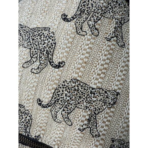 ￼fat face natural woven cat cheetah purse - Picture 4 of 6